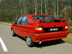 http://www.automobile-sportive.com/guide/citroen/bx19gti/bx19gti-essai2.jpg