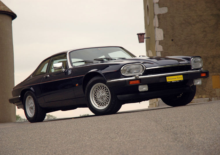 [Image: jaguar-xjs-v12-coupe.jpg]