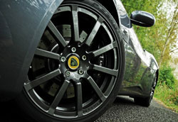 lotus evora
