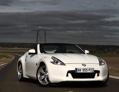 nissan 370z roadster