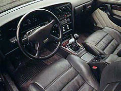 interieur opel lotus omega