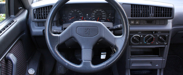 interieur 405 mi16