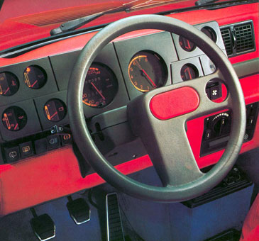 interieur r5 turbo 1