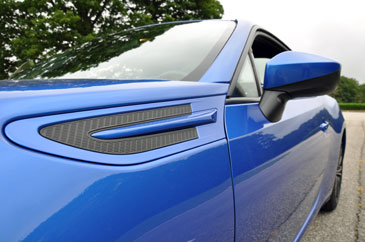 subaru brz av
