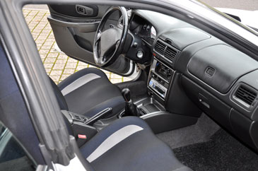 interieur impreza gt