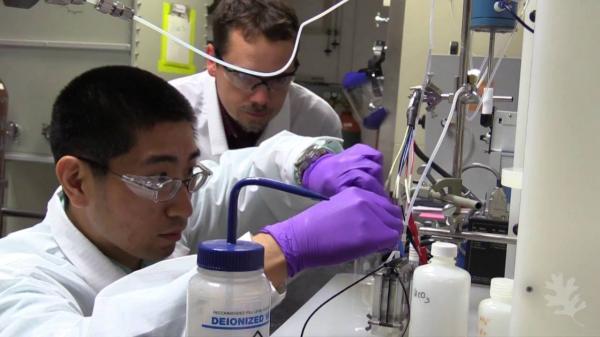 Des chercheurs ont transformé du Co2 en éthanol Des chercheurs ont transformé du Co2 en éthanol