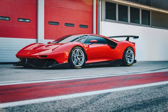 Ferrari P80/C : un nouveau modèle unique à sensations Ferrari P80/C : un nouveau modèle unique à sensations