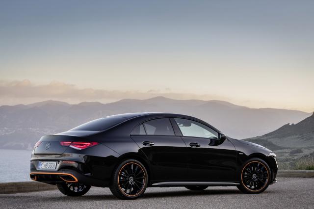 Mercedes présente la nouvelle CLA au CES de Las Vegas Mercedes présente la nouvelle CLA au CES de Las Vegas