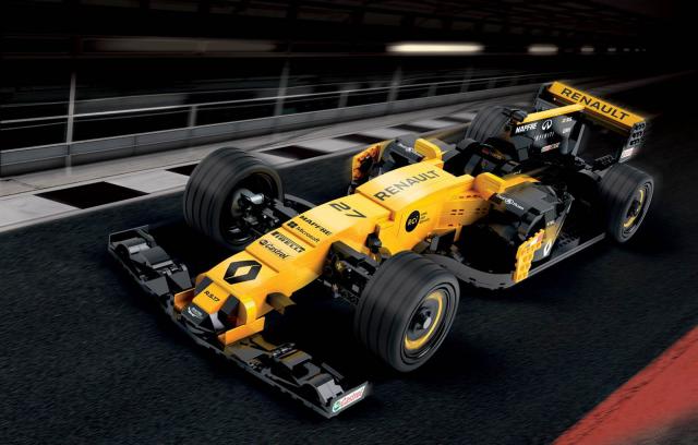 Lego réalise une Renault Sport F1 RS17 à taille réelle! Lego réalise une Renault Sport F1 RS17 à taille réelle!
