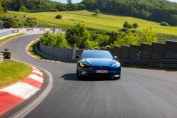 La Tesla Model S Plaid signe un nouveau record au Nrburgring