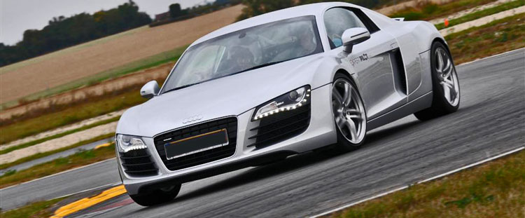 stage pilotage audi r8