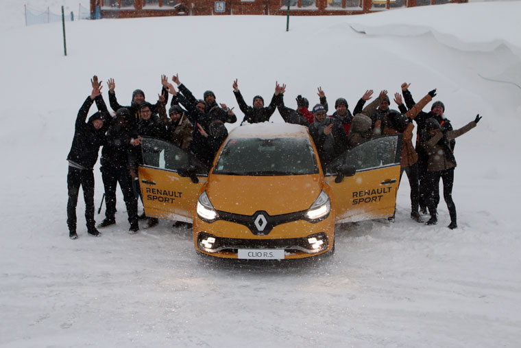 renault sport ice driving experience val thorens