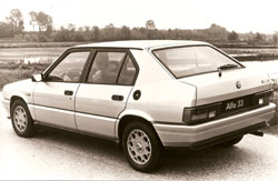 arriere alfa romeo 33 quadrifoglio verde