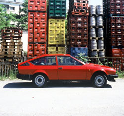 profil alfa romeo alfetta gtv 2000