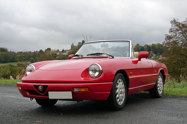 alfa romeo spider 1990