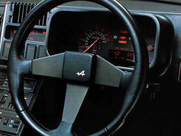 interieur alpine v6 turbo