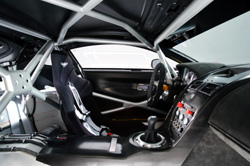 cockpit aston martin v8 vantage n24