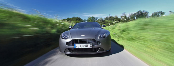 essai aston martin v8 vantage 4.7