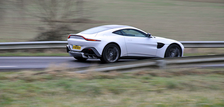 essai aston martin vantage 2018 v8 biturbo