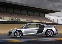 profil audi r8 v8