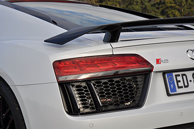 audi r8 v10 plus aileron