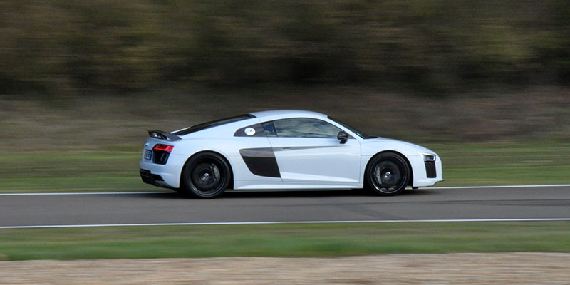 essai audi r8 v10 plus