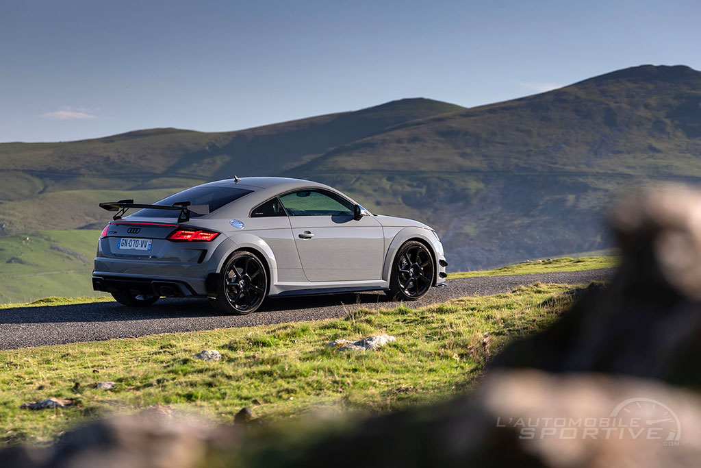 audi tt rs iconic edition serie limitee