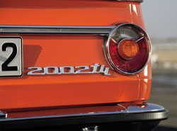 inisgne bmw 2002 tii