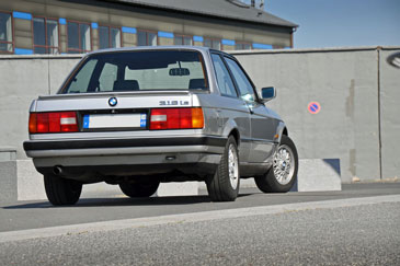 bmw 318 is e30