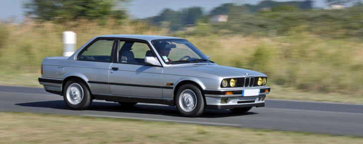 essai bmw 318is e30