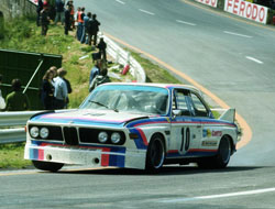 compétition bmw 3.0 csl groupe 5 batmobile e9