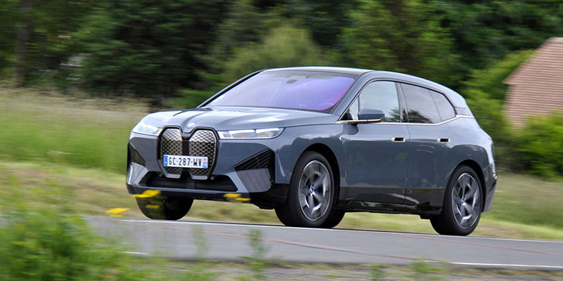 Photo BMW IX xDrive50 