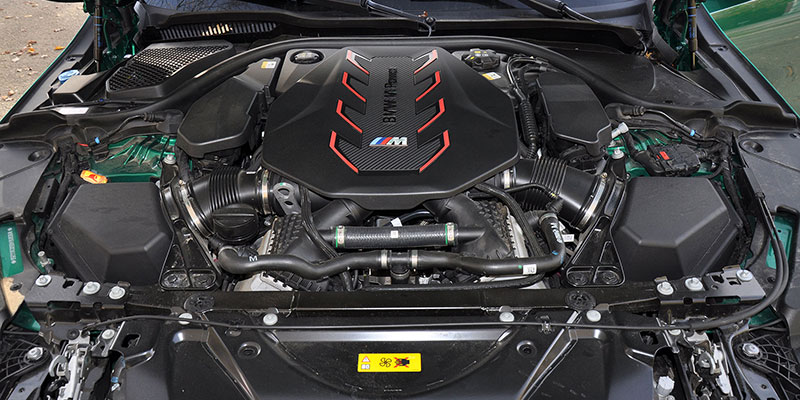 moteur v8 biturbo 4.4 l hybride bmw m5 touring g99