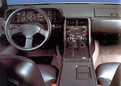 interieur dmc 12 delorean