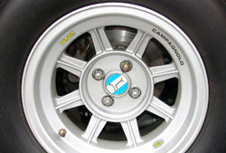 jantes detomaso mangusta