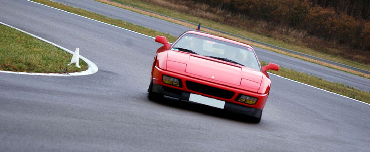 essai ferrari 348