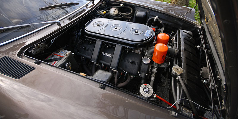 v12 ferrari 365