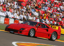 fiche technique ferrari f40