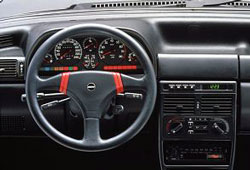 interieur fiat uno turbo ie