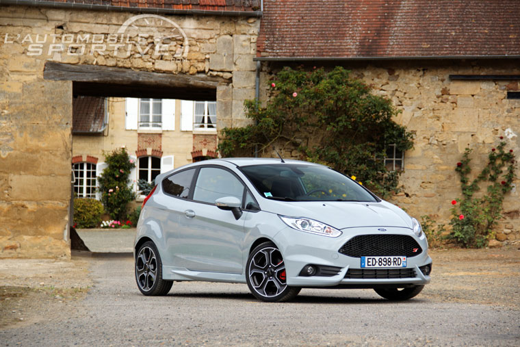 ford fiesta st 200