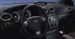 interieur ford focus 2 st 225