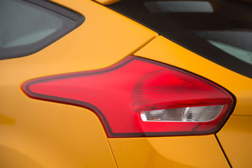 fiche technique ford focus st 250 phase 2