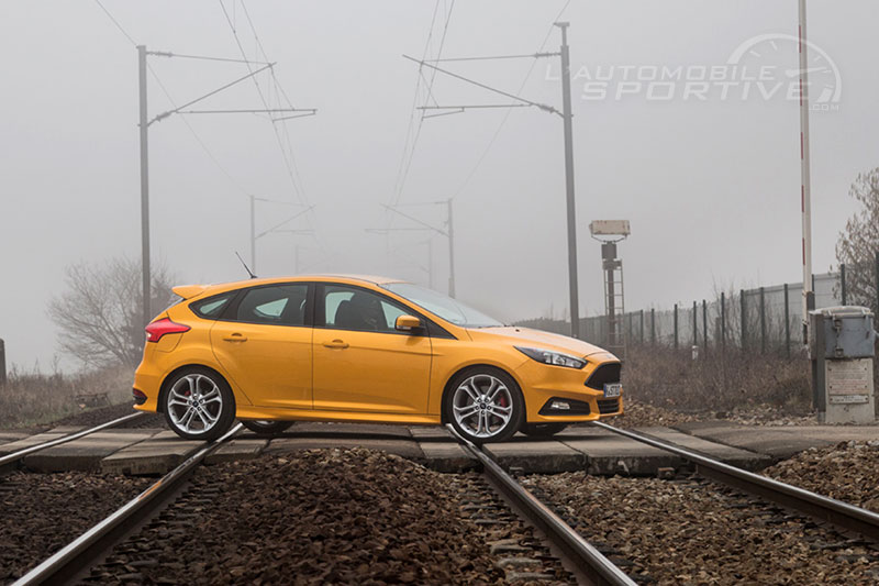 ford focus st 250 restylée