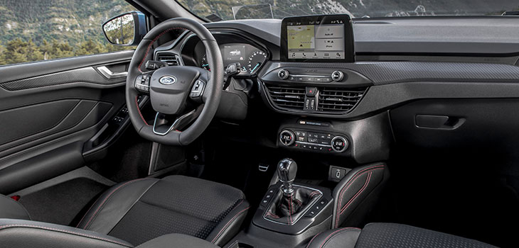 interieur ford focus st line 2019