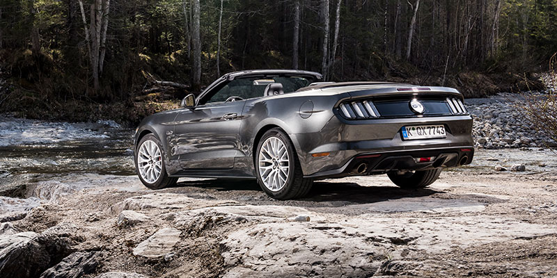 ford mustang Vi gt cabriolet  v8