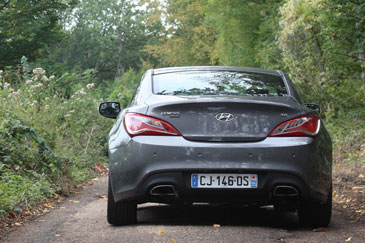 hyundai genesis coupé ar