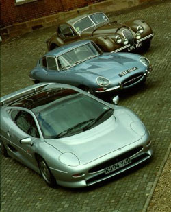 jaguar xj220 avec type e et xk120