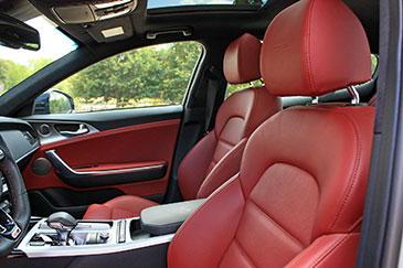 interieur kia stinger