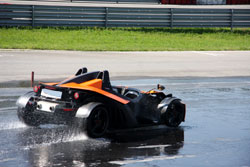 essai pluie ktm x-bow