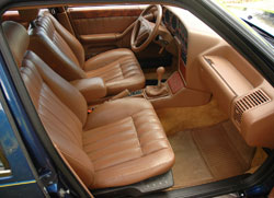 interieur lancia thema 8.32